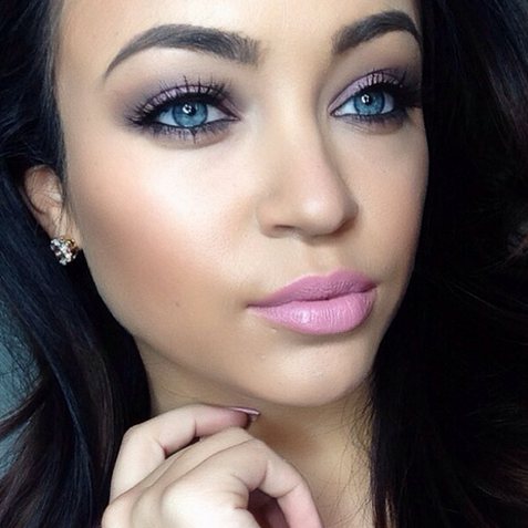 Achieve Stephanie SMLx0 Soft Romantic Look