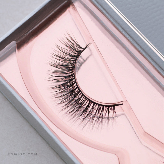 Synthetic vs Mink Lashes - The Most Natural Looking False Eyelashes?
